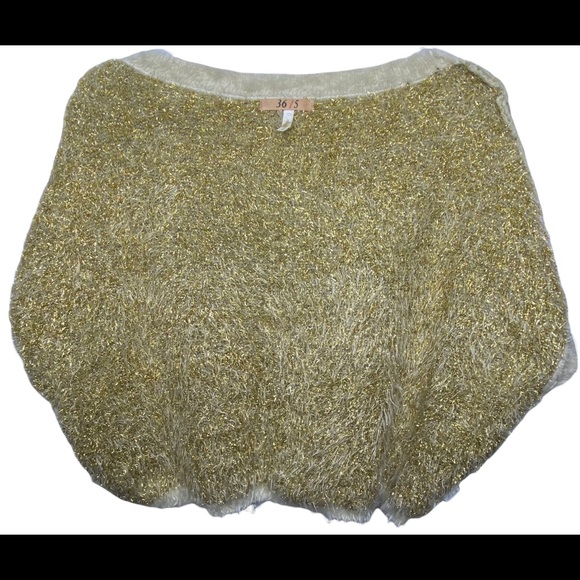 36 Point 5 Women’s Cropped Sweater S Cream Gold Fuzzy Glittery Dolman Sleeves. - Picture 8 of 12
